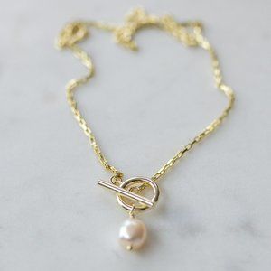 Waterproof Gold Toggle Necklace with Baroque Pearl Gold Chain Necklace Pearl